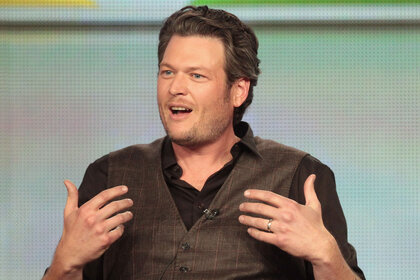 Blake Shelton with a shocked look on his face